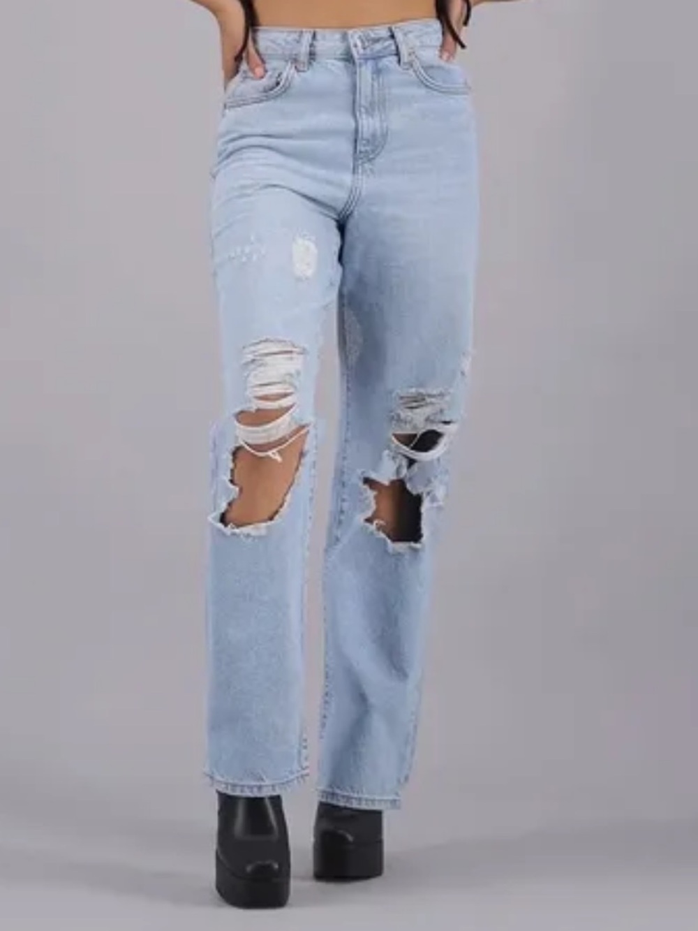 Forever 21 Light Blue Distressed Straight Leg Jeans